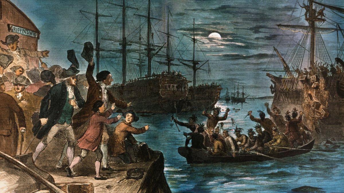 boston-tea-party-gettyimages-514890446 boston-tea-party-gettyimages-514890446